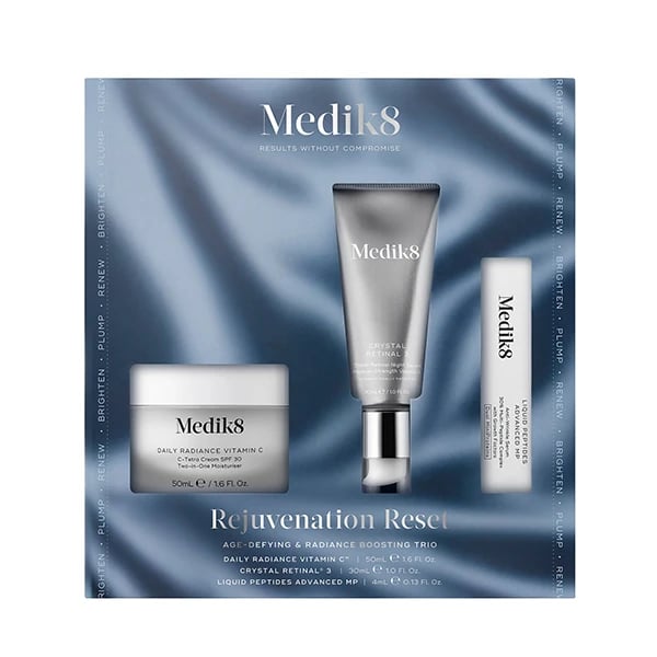 Medik8 Coffret Rejuvenation Reset Creme Dia Daily Radiance Vitamin C 50mL + Sérum Noite Crystal Retinal 3 30mL + Sérum Liquid Peptides Advanced MP 4mL